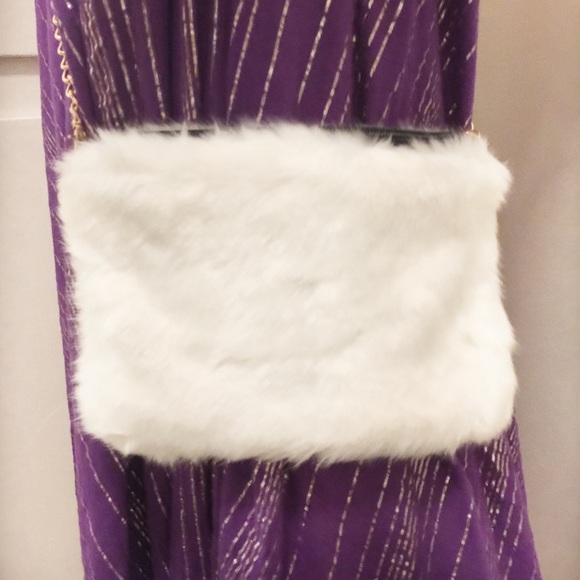 White Faux Fur Crossbody Bag - Picture 2 of 8